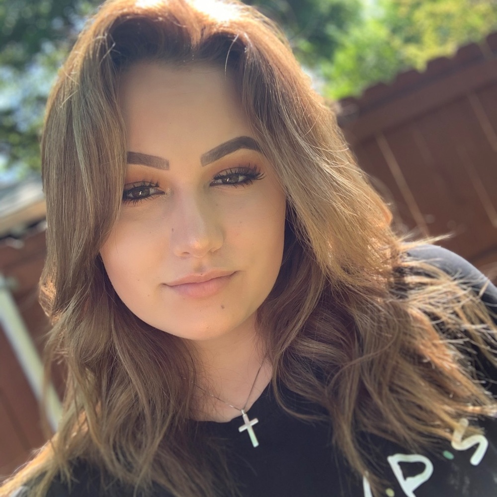 Meet your Posher, Ashlyn